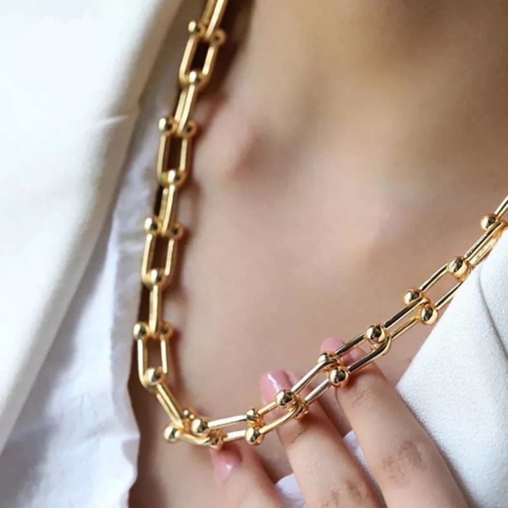 Zara Gold Horseshoe Link Chain Trend Yellow Gold Adjustable Chain Necklace - Picture 5 of 16